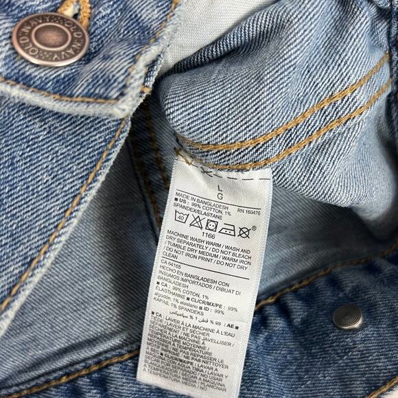 Old Navy Denim Trucker Jacket Coors Banquet Rodeo Patch Distressed L - Picture 7 of 7